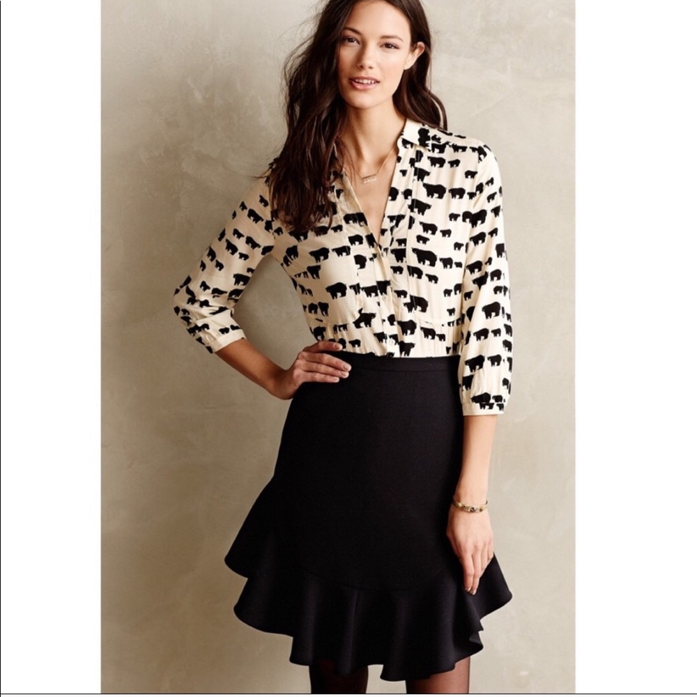 Anthro Maeve Bear Woodland Walk Button Down 🐻